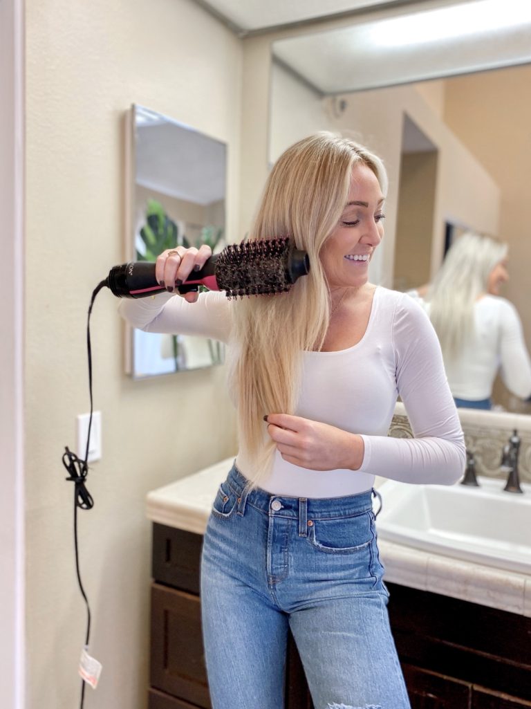 THE ONE-STEP HAIR DRYER BRUSH THE INTERNET IS GOING CRAZY OVER - Torey